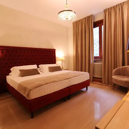 בית הארחה Villamara Luxury