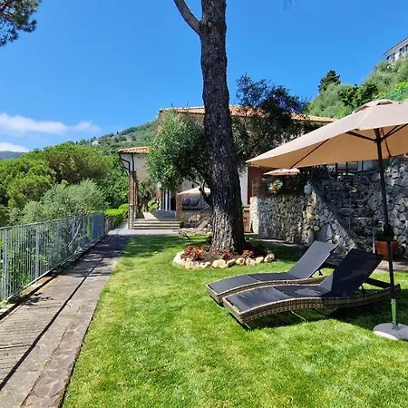 Villamara Luxury Pensión