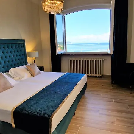 Villamara Luxury Pensión