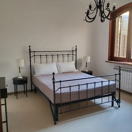 Konukevi Villamara Luxury La Spezia