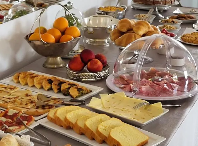 Πανσιόν Villamara Luxury 4*